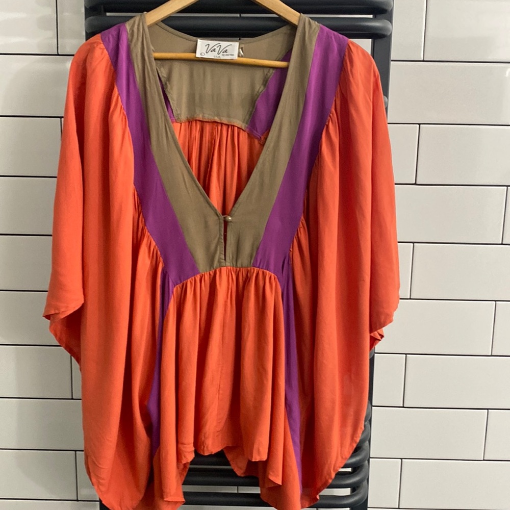 VaVa by Joy Han kimono blouse